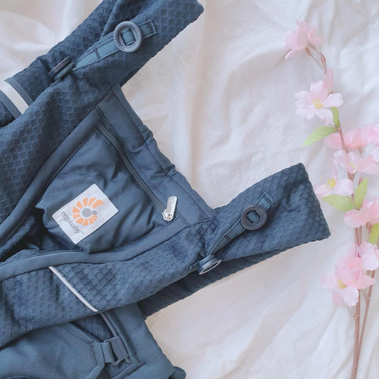 日本限定色:Ergobaby Breeze 四式透氣揹帶